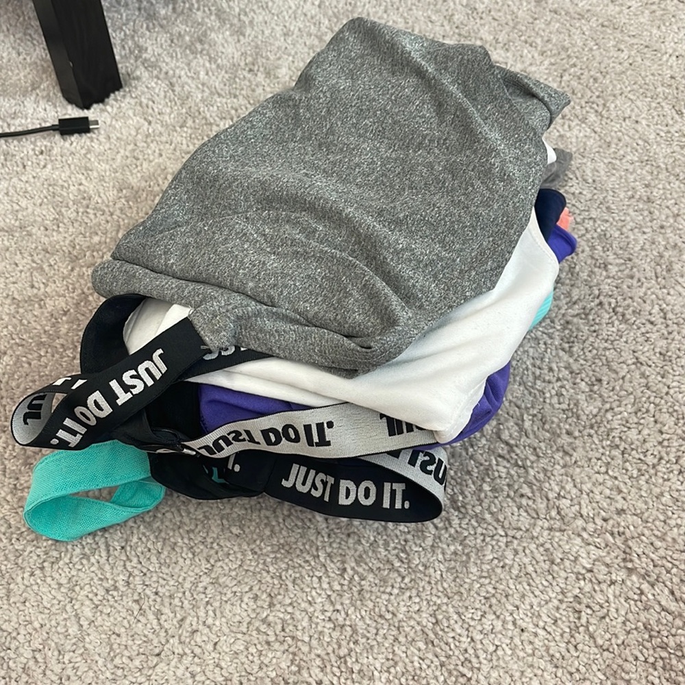 nike workout tank tops